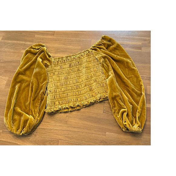 Anthropologie Puff Sleeve Velvet Blouse Size Medium Golden - Picture 3 of 4